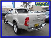 2014 TOYOTA HILUX DUAL CAB P/UP SR5 (4X4) KUN26R MY14