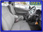 2011 TOYOTA HILUX DUAL CAB P/UP SR (4X4) KUN26R MY12