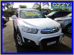 2011 HOLDEN CAPTIVA 4D WAGON 7 CX (4X4) CG SERIES II