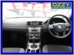 2006 HOLDEN COMMODORE 4D SEDAN OMEGA VE
